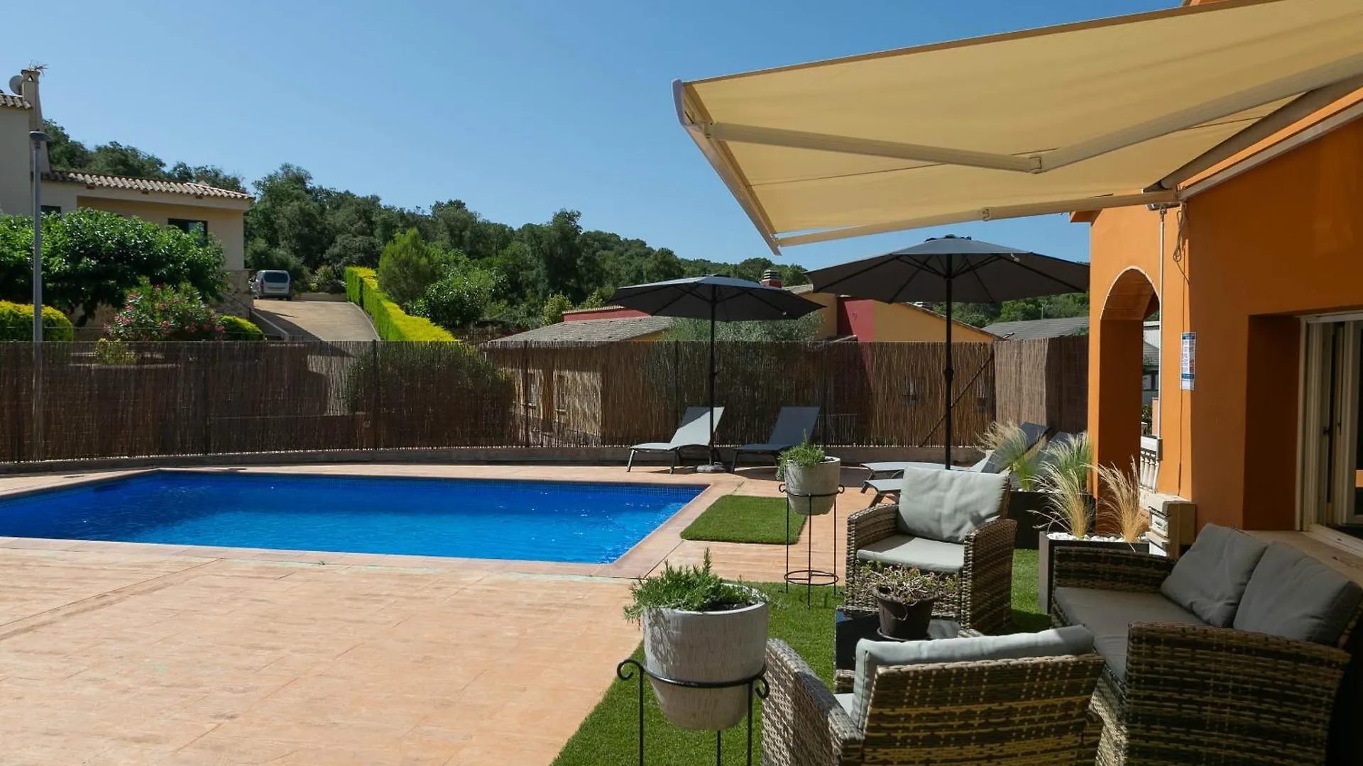 Villa W Pool In Begur H14